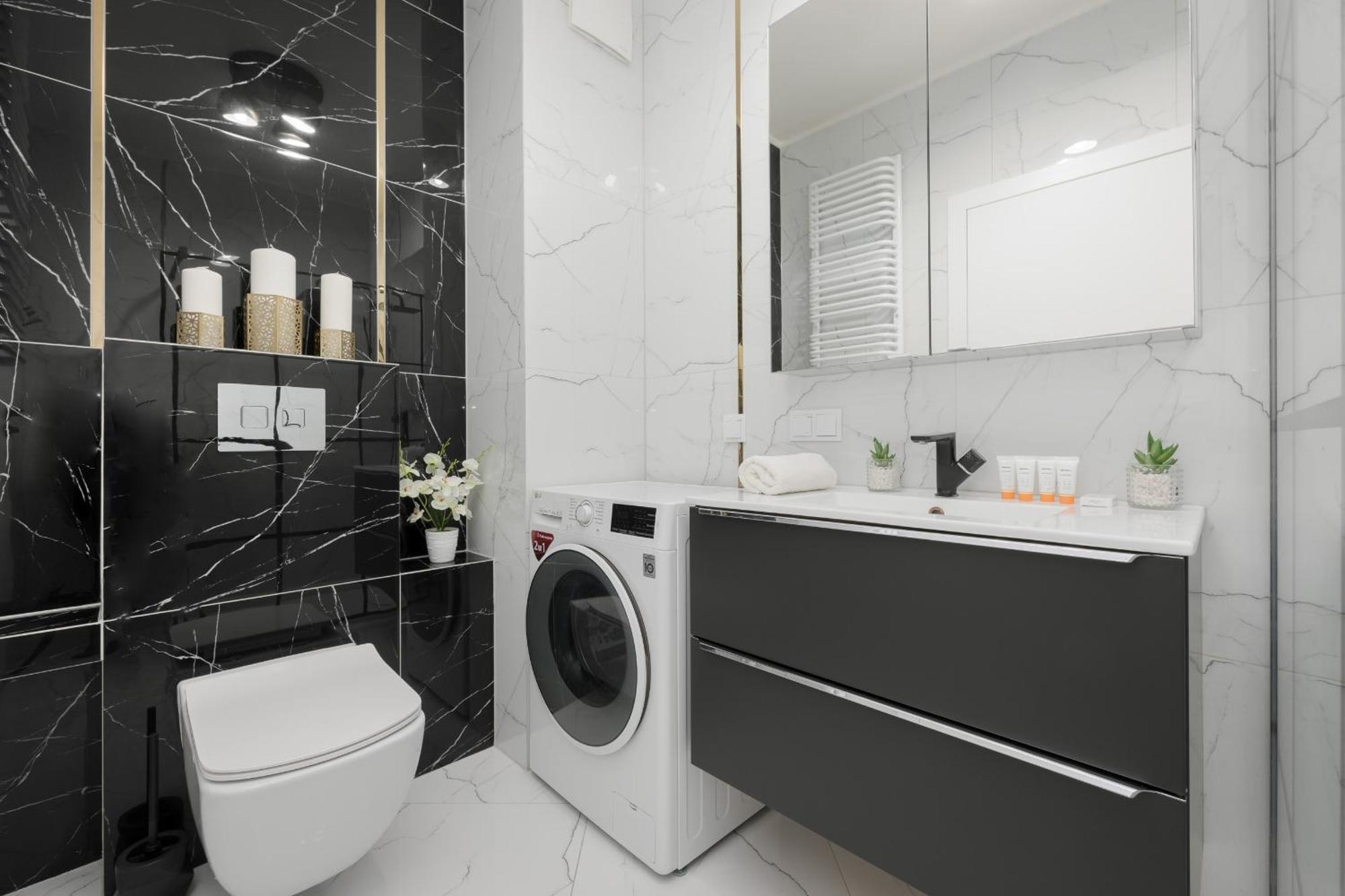 Apartament With Balcony & Parking In By Renters Warszawa