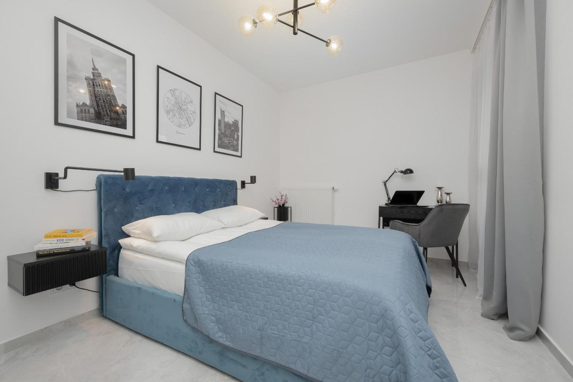 Apartament With Balcony & Parking In By Renters *