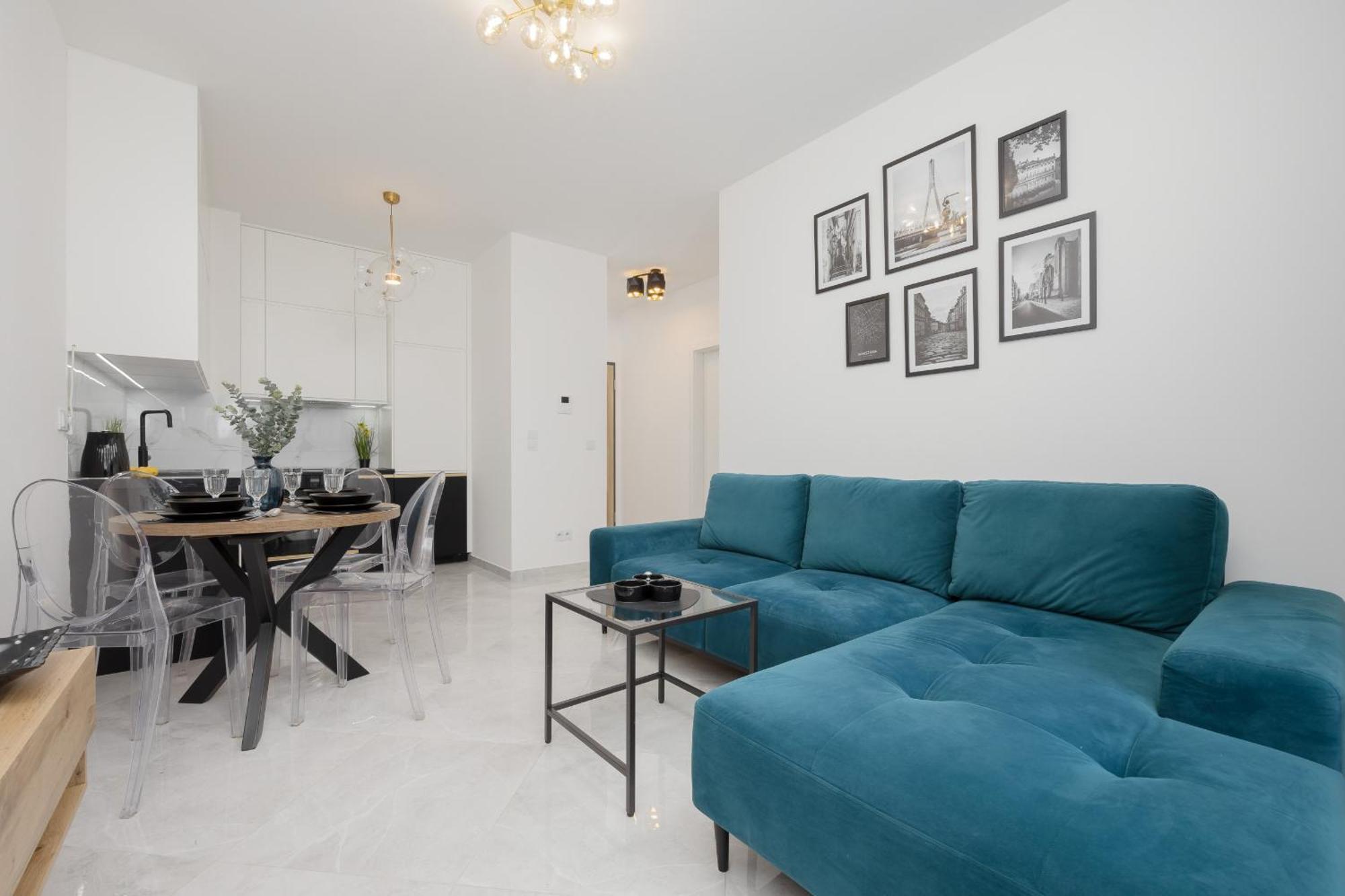With Balcony & Parking In By Renters Apartament